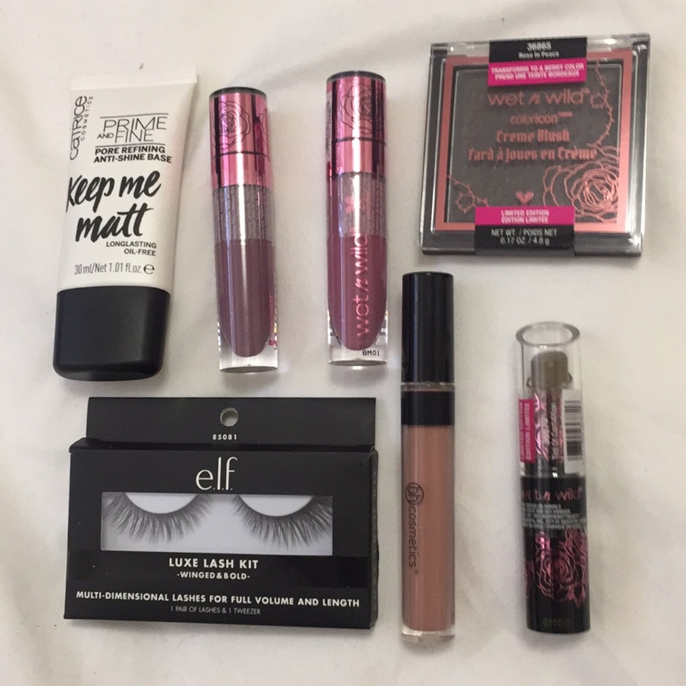 7 Piece Full Size Makeup Bundle